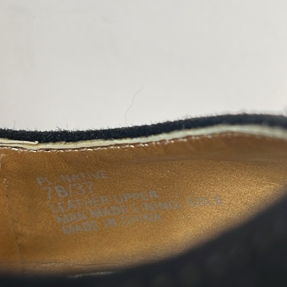 BCBGENERATION BLACK SUEDE PUMPS - Picture 7 of 7